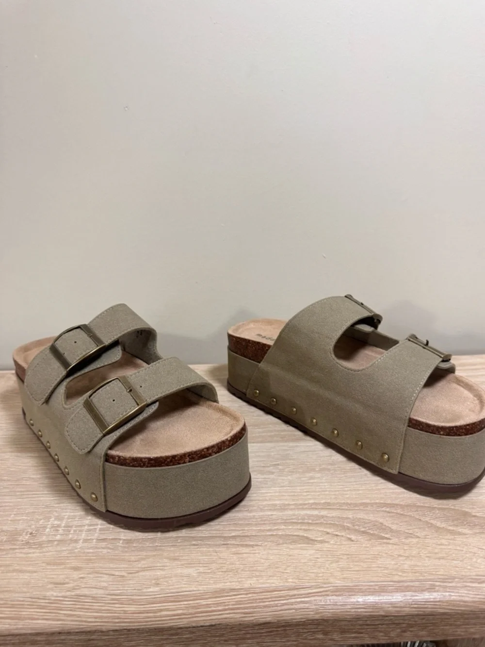 Madden Girl Platform Slip On Sandals Slides w/ Metal Studs, Double Strap, 10